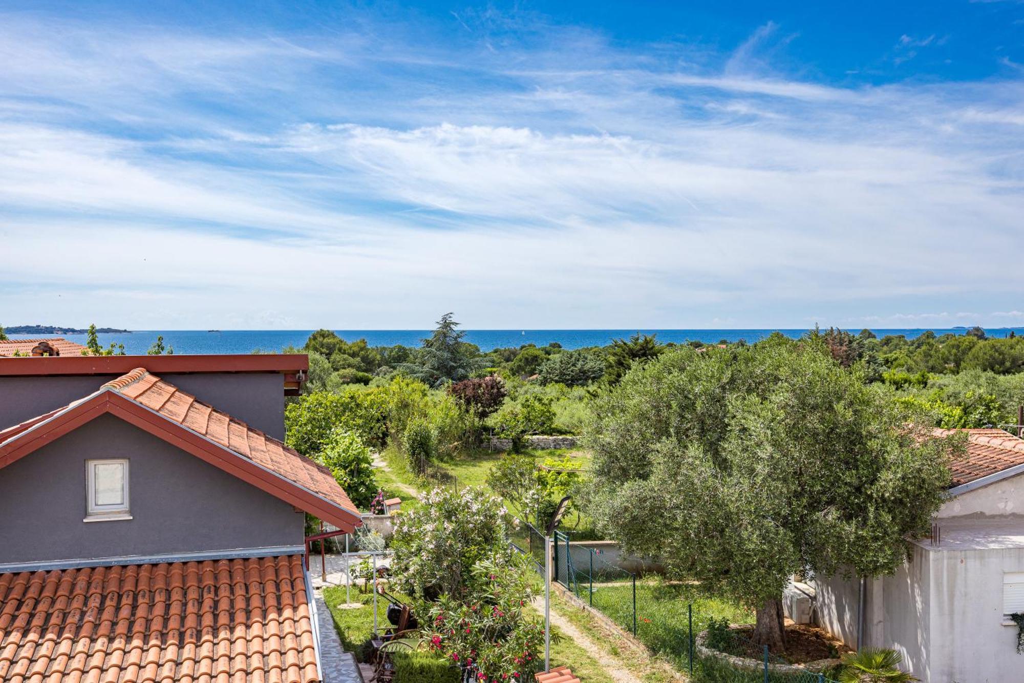 Villa Sunny Olive Peroj Luaran gambar